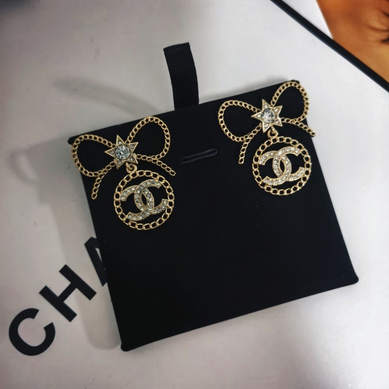 Ch**el earrings